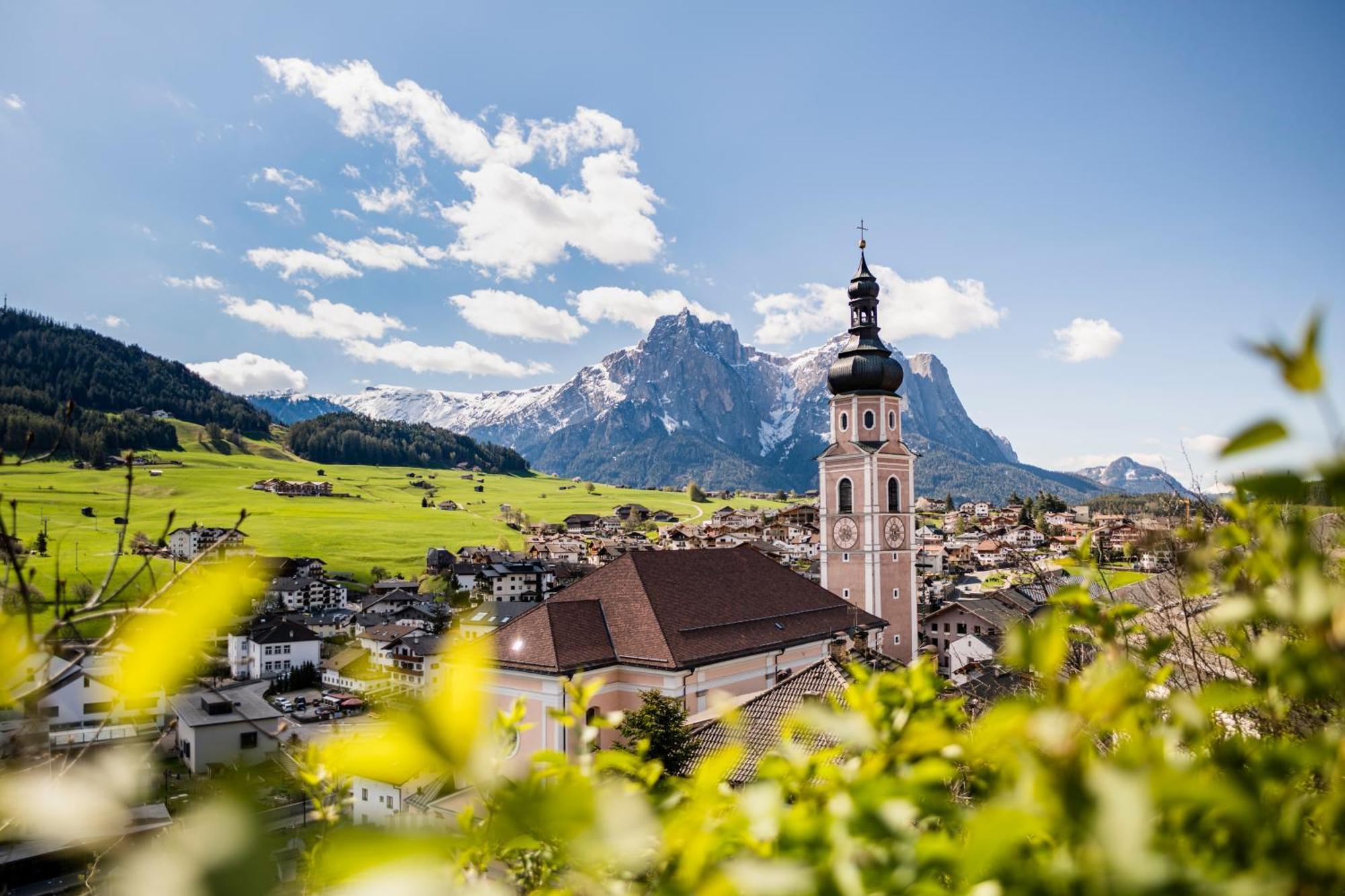 Hotel Castel Oswald Von Wolkenstein كاستيلِروتّو المظهر الخارجي الصورة